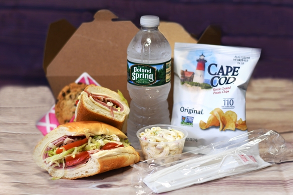 Signature Boxed Lunch - Item # 975 - Dave's Fresh Marketplace Catering RI